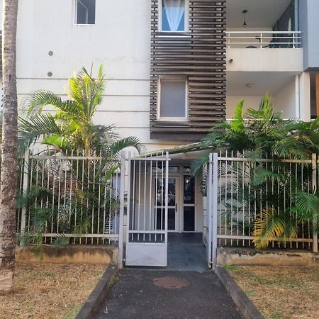 Appartamento Chambre privée cosy et moderne, vue sur montagne Saint-Denis Esterno foto