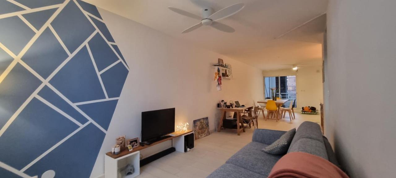 Appartamento Chambre privée cosy et moderne, vue sur montagne Saint-Denis Esterno foto